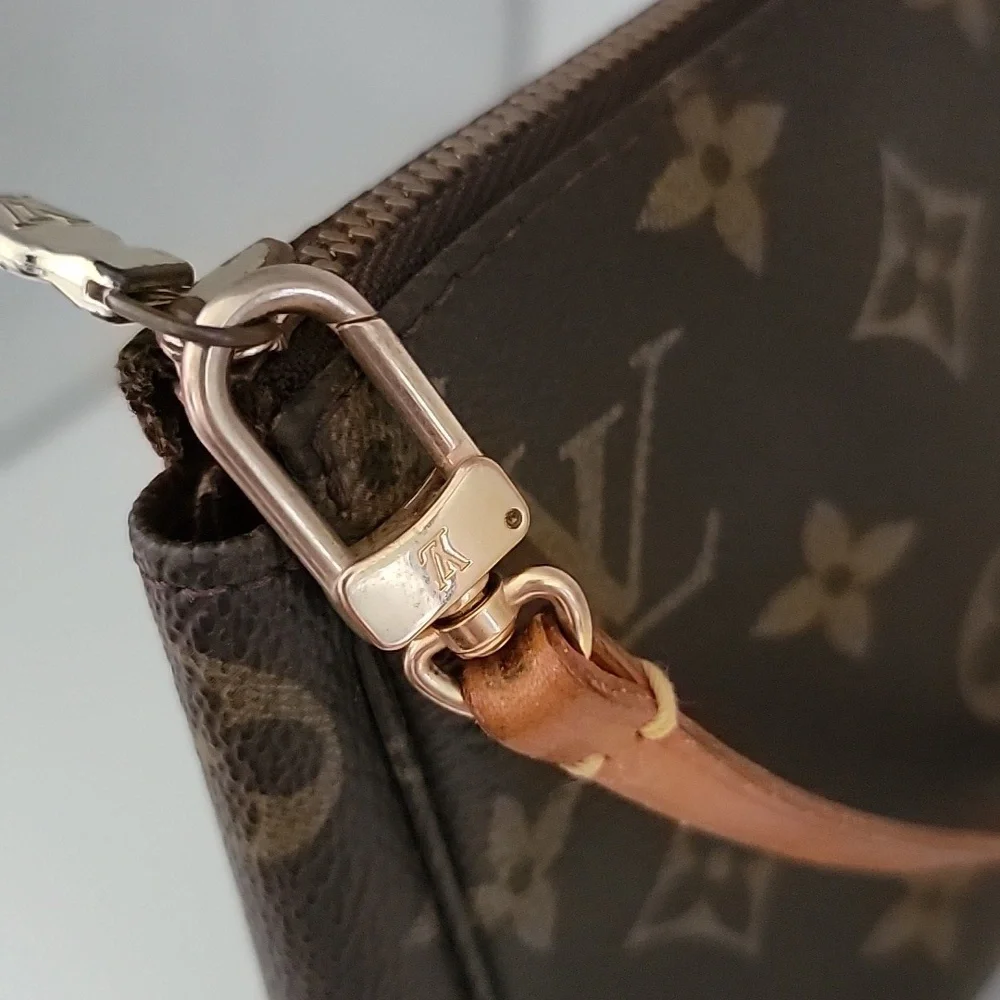 Louis Vuitton Brown Monogram  Pochette - Picture 7 of 13